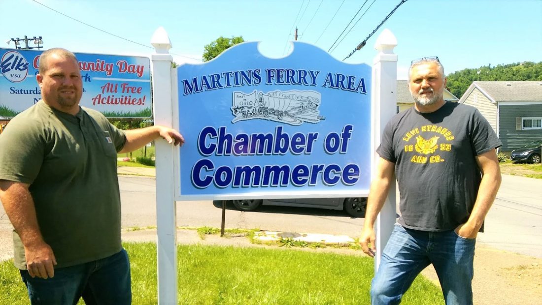 Chamber’s free sign installed by Martins Ferry shop teachers News